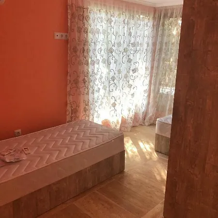 Beach Sarafovo Apartment *